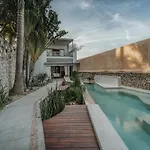 Casa Los Amigos Centro Merida