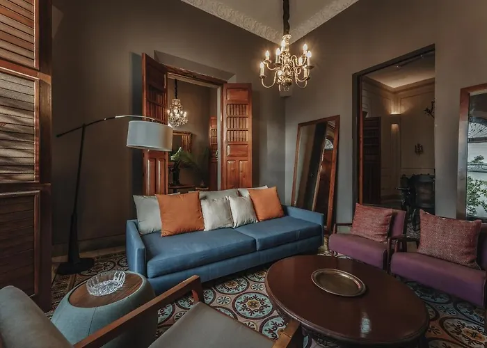 Casa Los Amigos Centro Merida